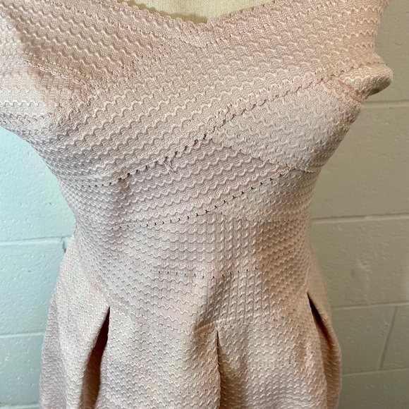 Ontwelfth Banded Pale Pink Strapless Sweetheart Neckline Short Dress - Picture 5 of 8